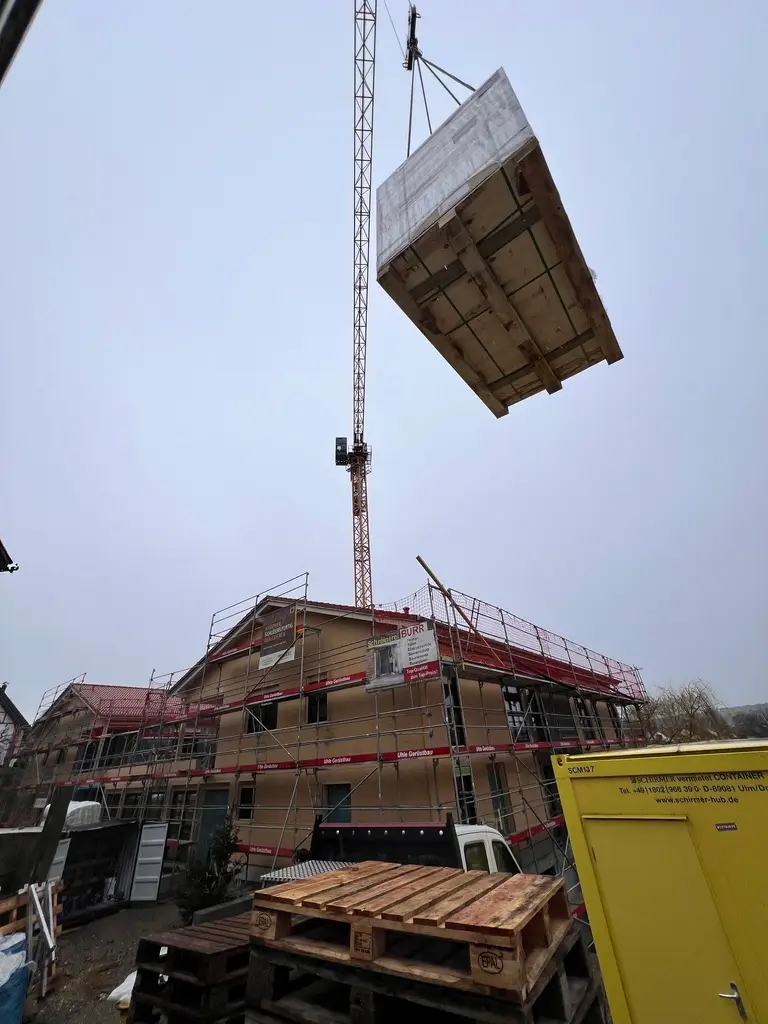 AD7ABBAB-EFB5-4A6D-9CC3-8E065277EBA4_1_105_c