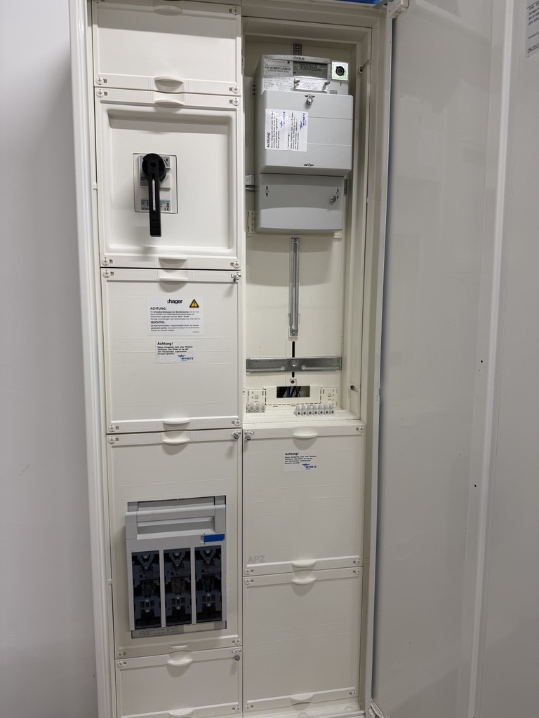 D086F72B-983F-4C7B-AF57-106D8858668F_1_105_c