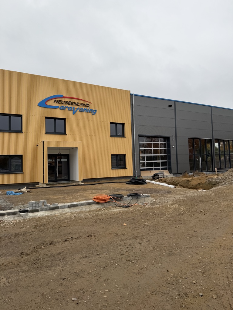 FF54F35F-27C7-4114-ADAA-D2517D92E19C_1_105_c