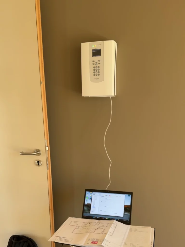 Inbetriebnahme und Programmierung der Daitem BEKA